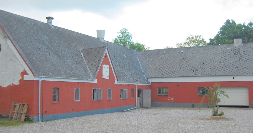 Højgård, hestestald og garage, 2005