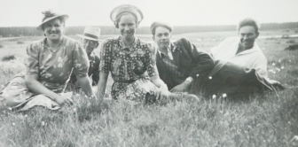 Udflugt til Hastrup sø ca. 1935